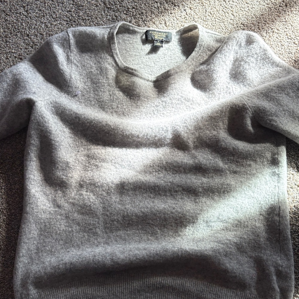 Charter Club Light Gray V-Neck Sweater